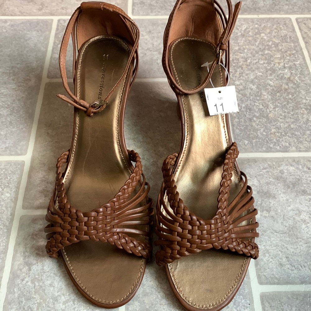 Expressions size 11 wedge sandals Brown new with tags ankle strap